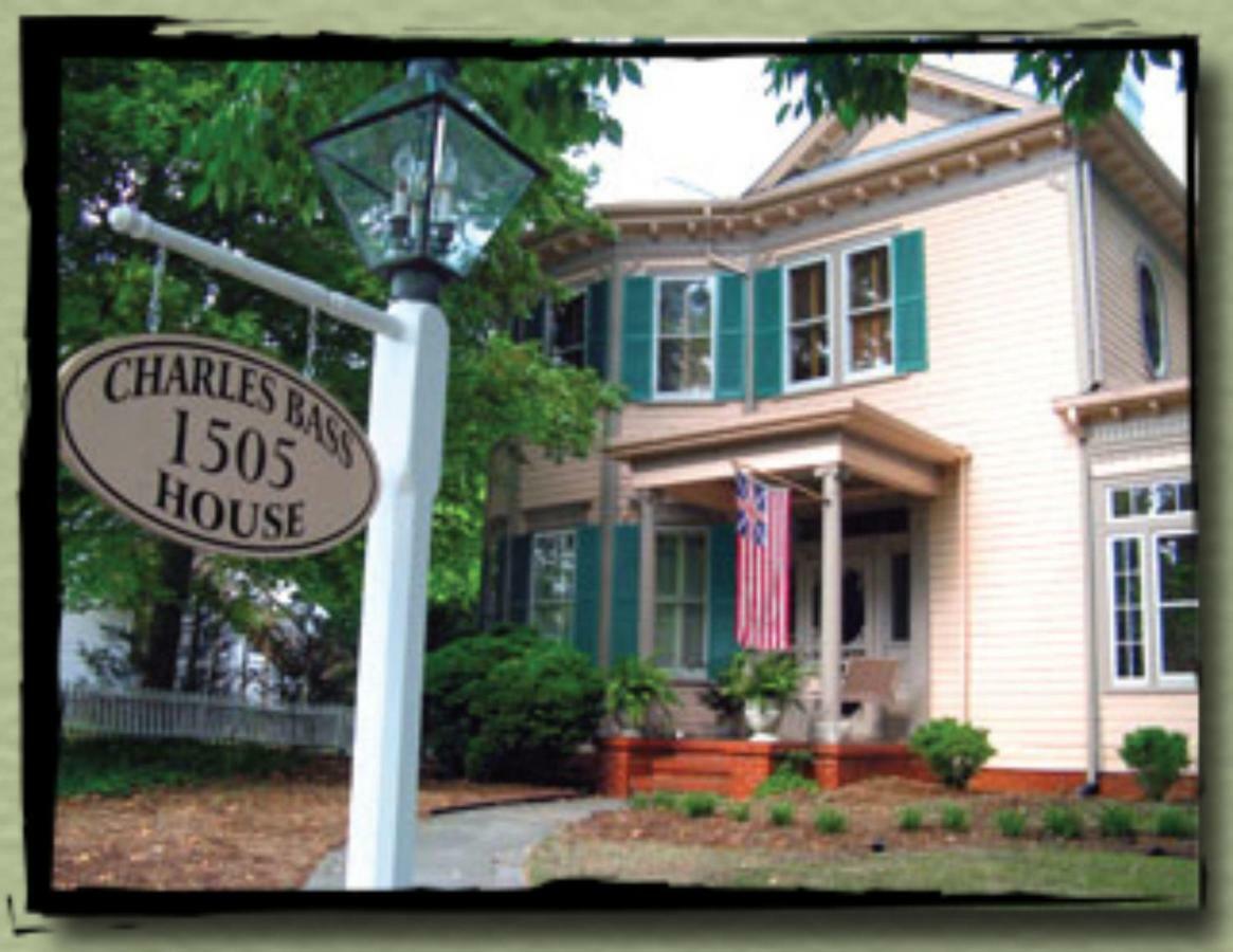 Charles Bass House Bed & Breakfast South Boston Exterior foto